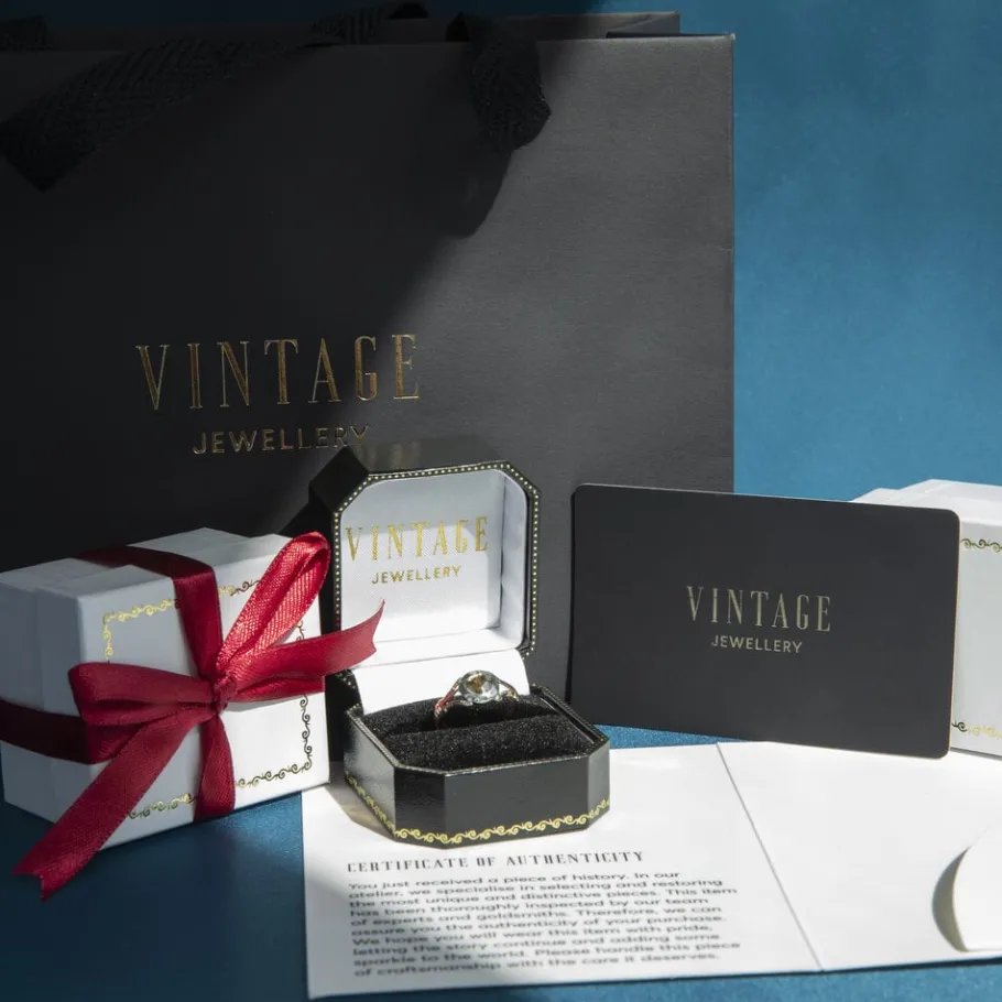 gold_alliance_ring_with_d_5-1.webp Gold alliance ring with diamonds 14 krt>Vintage Jewellery Clearance