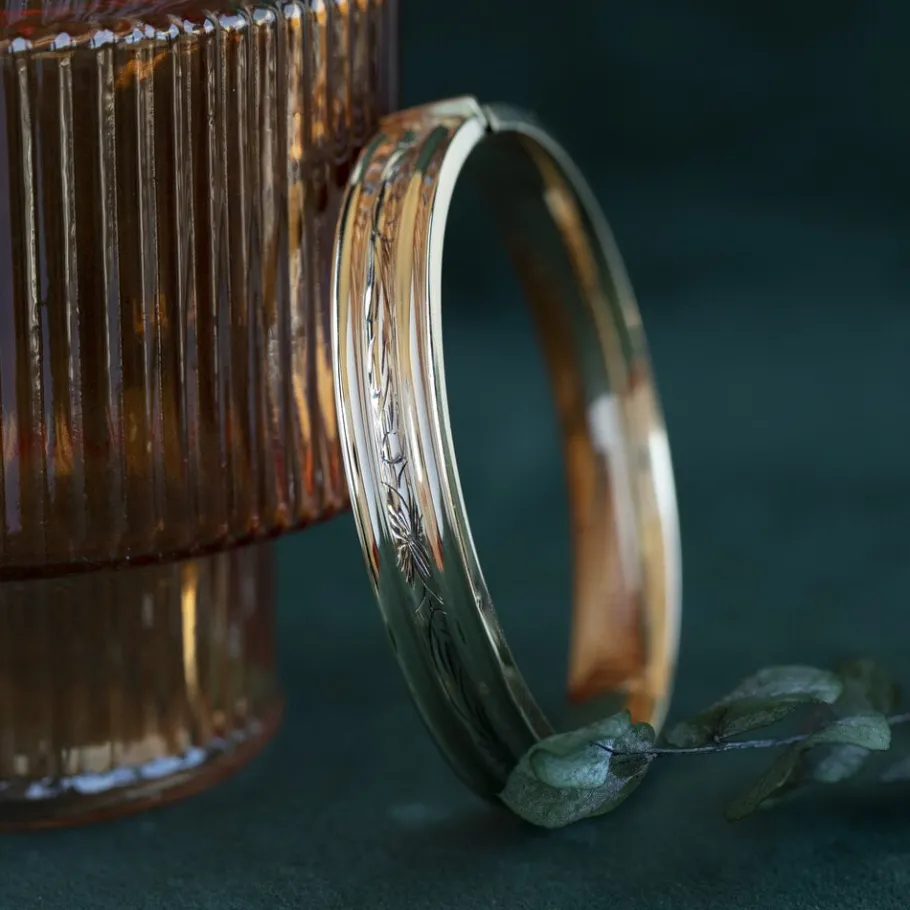 Gold bangle with engraving 14 krt>Vintage Jewellery Outlet