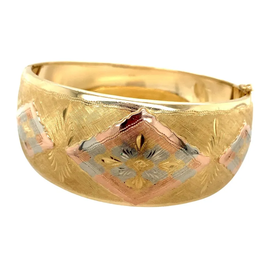 gold_bangle_with_engravin_2-5.webp Gold bangle with engraving 14 krt>Vintage Jewellery Clearance