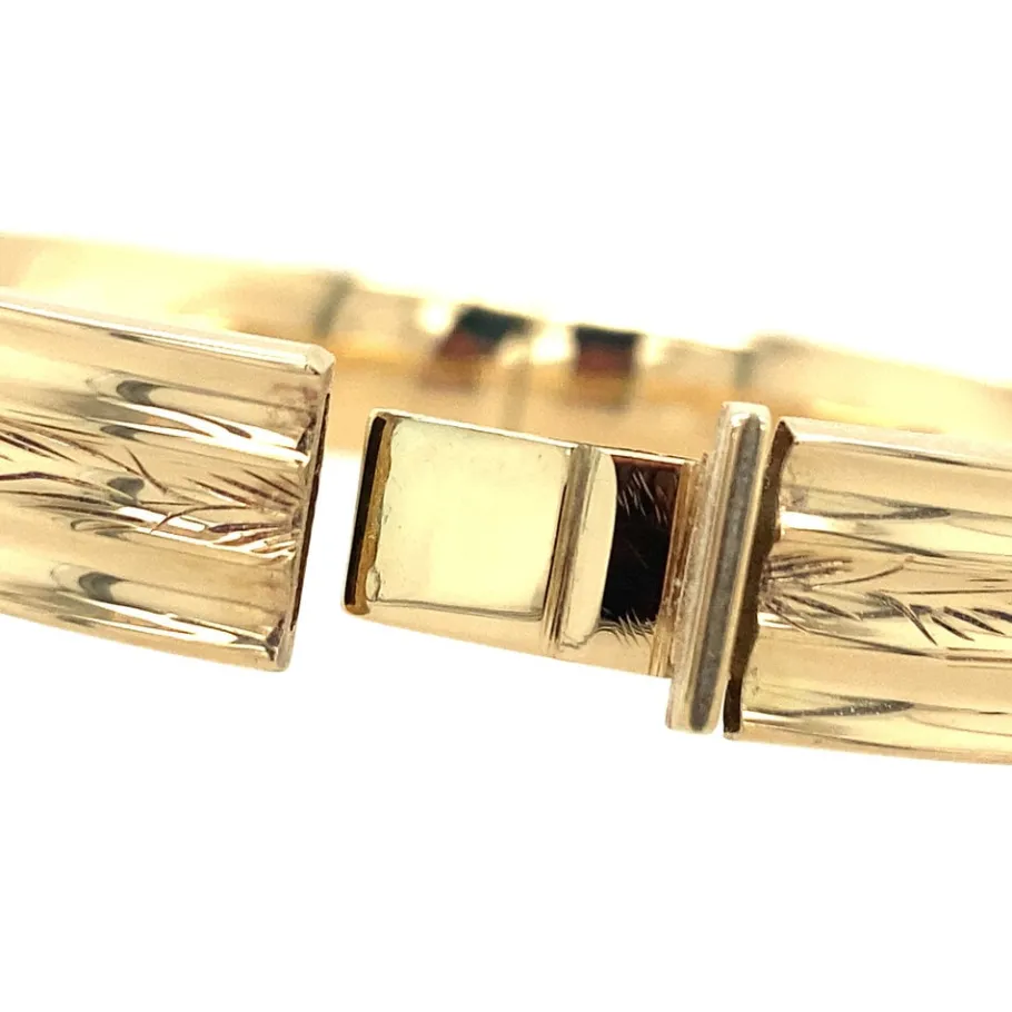 gold_bangle_with_engravin_4-2.webp Gold bangle with engraving 14 krt>Vintage Jewellery Outlet