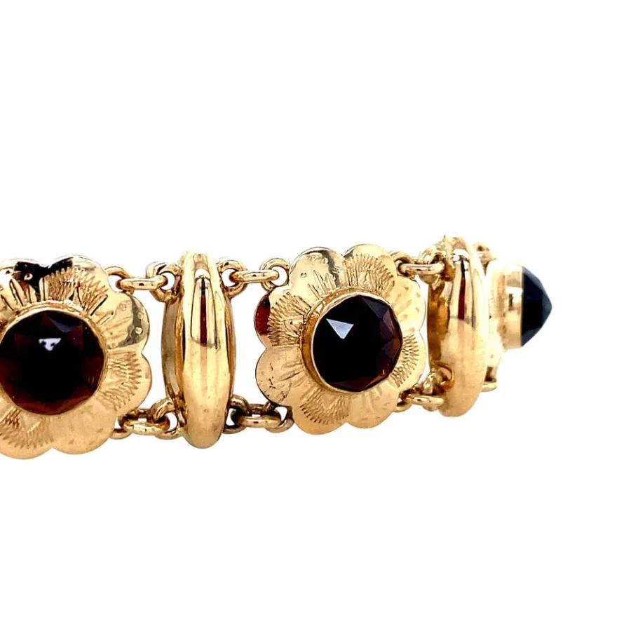 gold_bracelet_with_garnet_3-3.webp Gold bracelet with garnet 14 krt>Vintage Jewellery Online