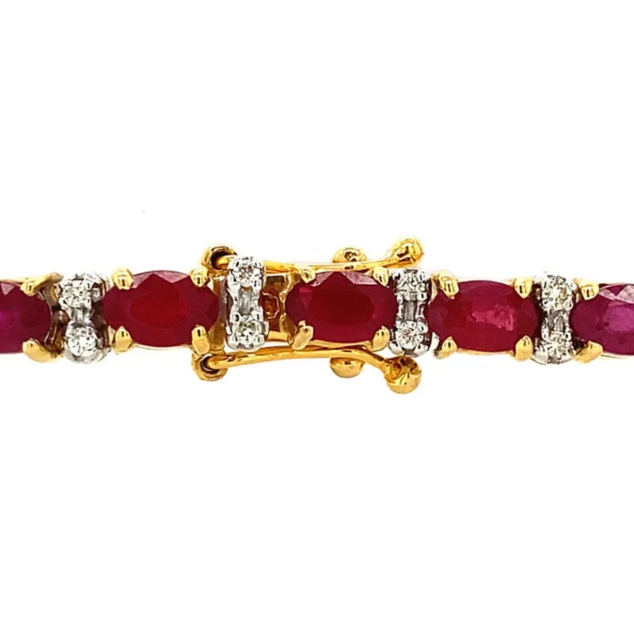 gold_bracelet_with_ruby_a_4.webp Gold bracelet with ruby and diamond 18 cm 14 krt>Vintage Jewellery Outlet