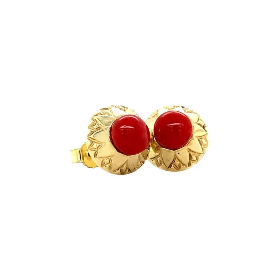 gold_ear_studs_with_blood_2-1.webp Gold ear studs with blood coral 14 krt>Vintage Jewellery Best
