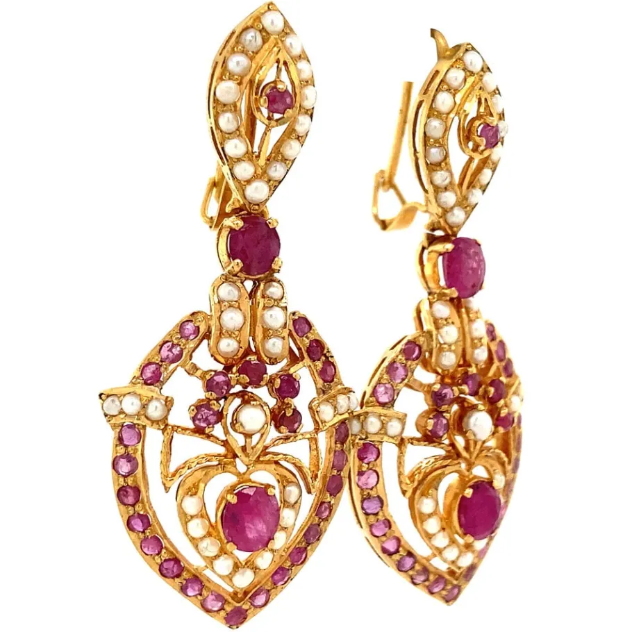 gold_earrings_with_ruby_a_2.webp Gold earrings with ruby and pearl 20 krt>Vintage Jewellery Fashion