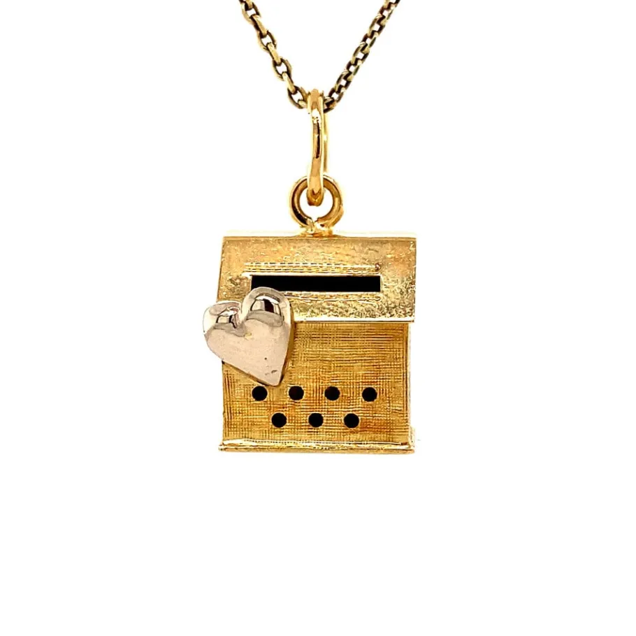 Gold letterbox pendant 18 krt>Vintage Jewellery Best