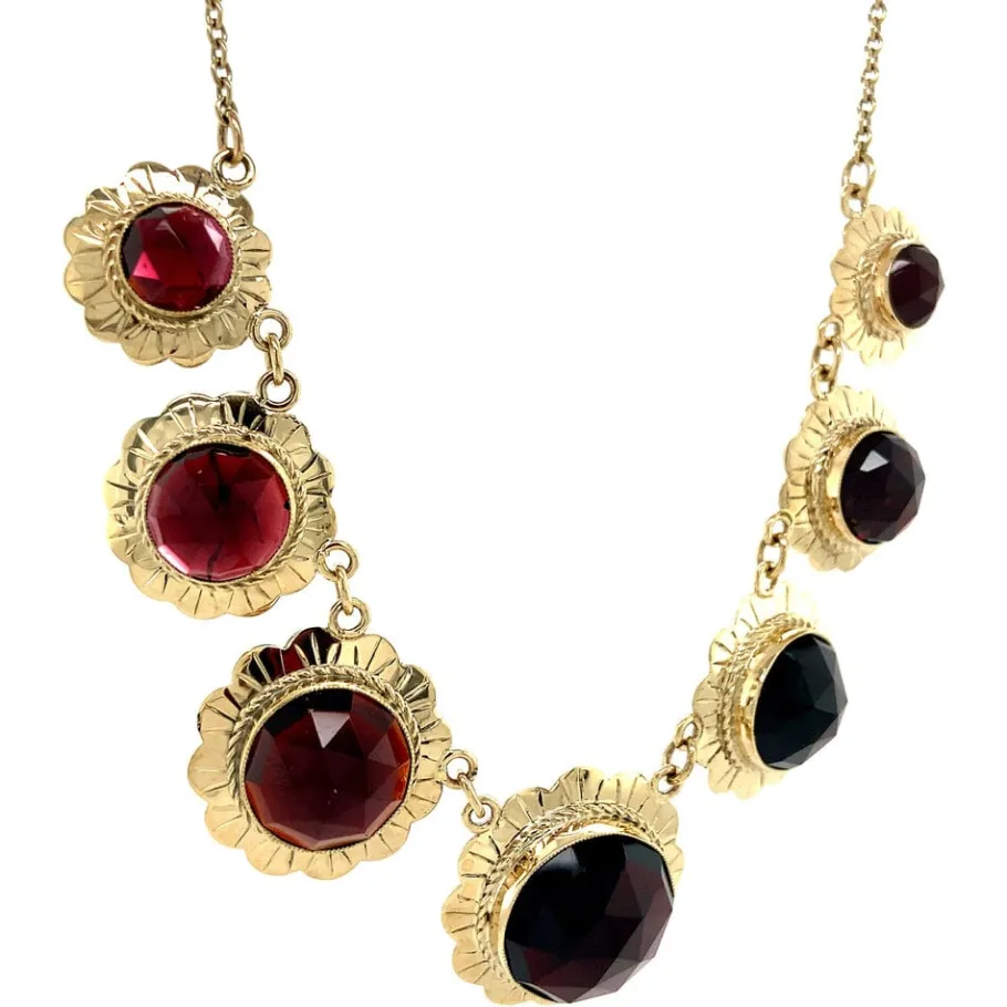 gold_necklace_with_garnet_2-1.webp Gold necklace with garnet 14 krt>Vintage Jewellery Best