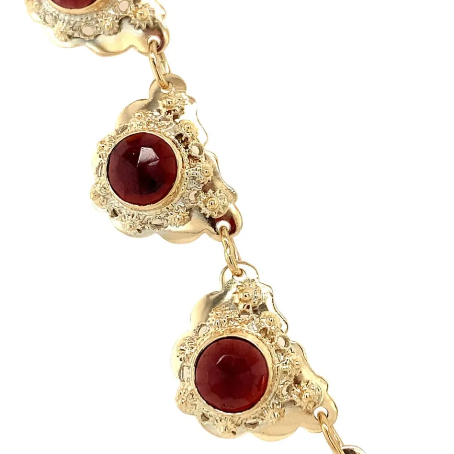 gold_necklace_with_garnet_3.webp Gold necklace with garnet 14 krt>Vintage Jewellery Fashion