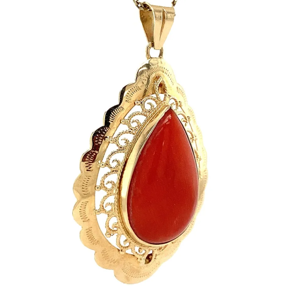 gold_pendant_with_blood_c_2-13.webp Gold pendant with blood coral 14 krt>Vintage Jewellery Hot