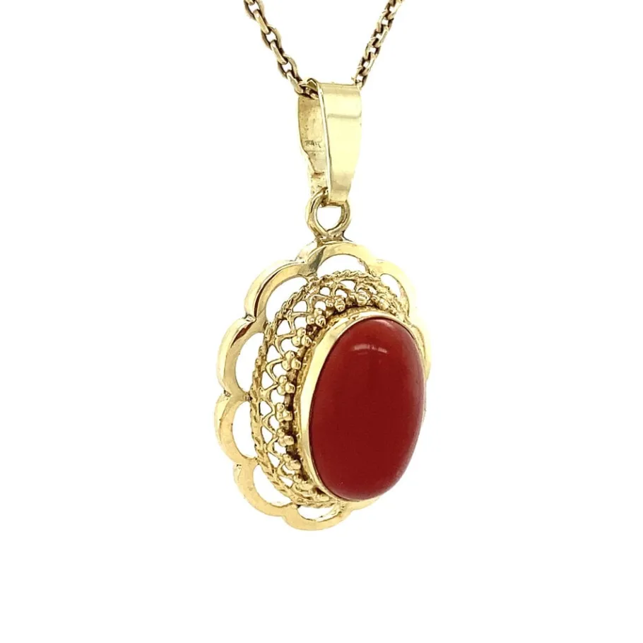 gold_pendant_with_blood_c_2-22.webp Gold pendant with blood coral 14 krt>Vintage Jewellery Discount