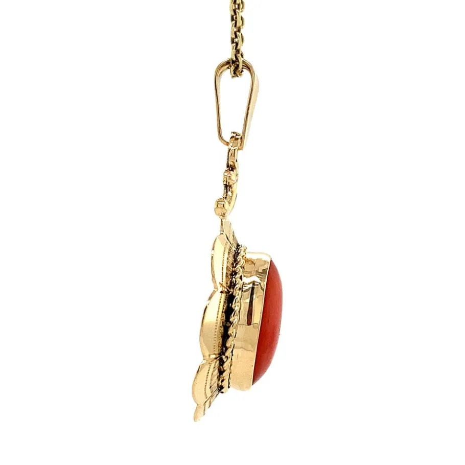 gold_pendant_with_blood_c_3-11.webp Gold pendant with blood coral 14 krt>Vintage Jewellery Online