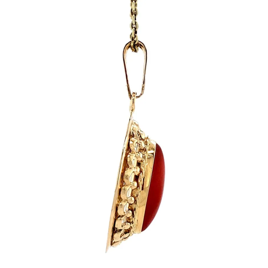 gold_pendant_with_blood_c_3-2.webp Gold pendant with blood coral 14 krt>Vintage Jewellery Clearance