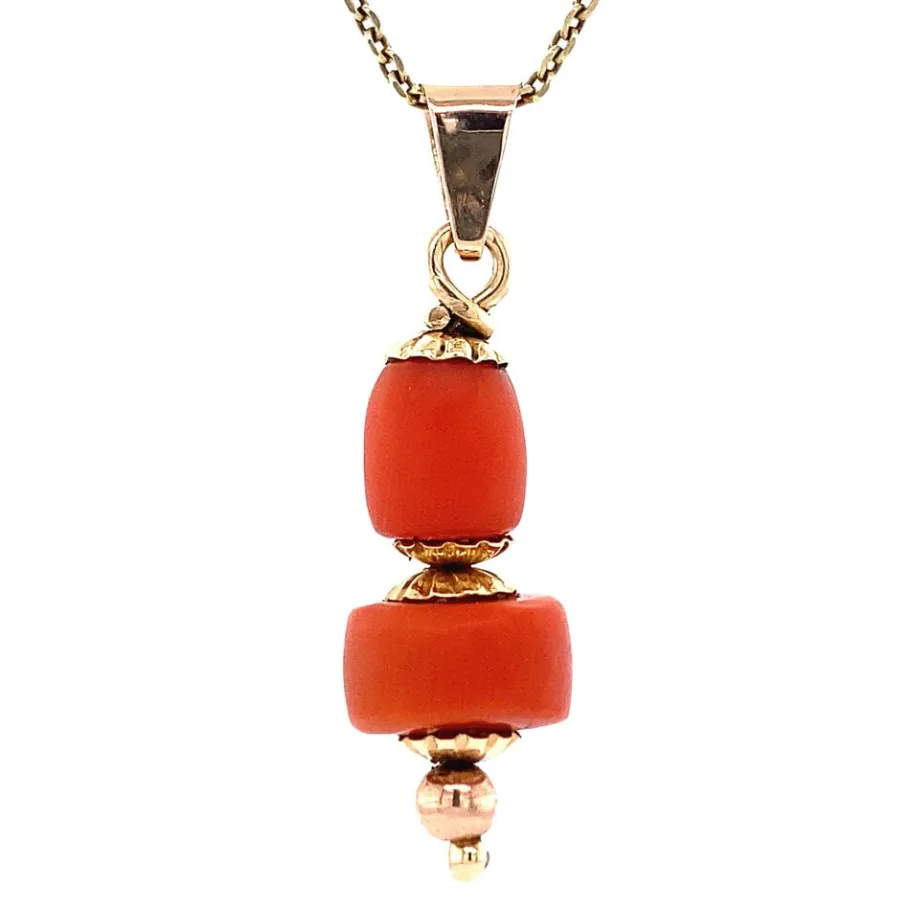 gold_pendant_with_blood_c_4-16.webp Gold pendant with blood coral 14 krt>Vintage Jewellery Outlet