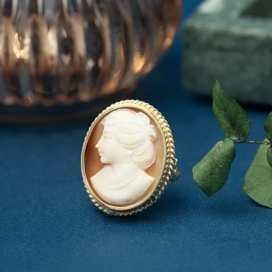 Gold pendant with cameo 14 krt>Vintage Jewellery New