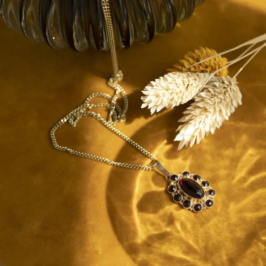 Gold pendant with garnet 14 krt>Vintage Jewellery Online