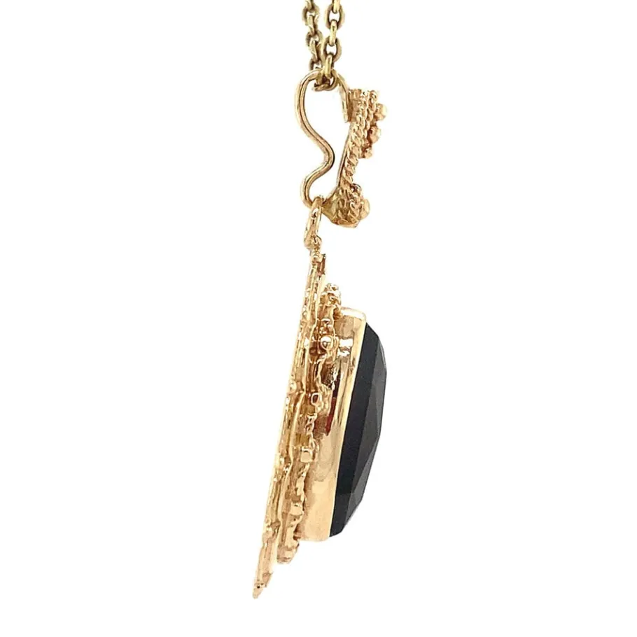 gold_pendant_with_garnet__3-21.webp Gold pendant with garnet 14 krt>Vintage Jewellery Fashion
