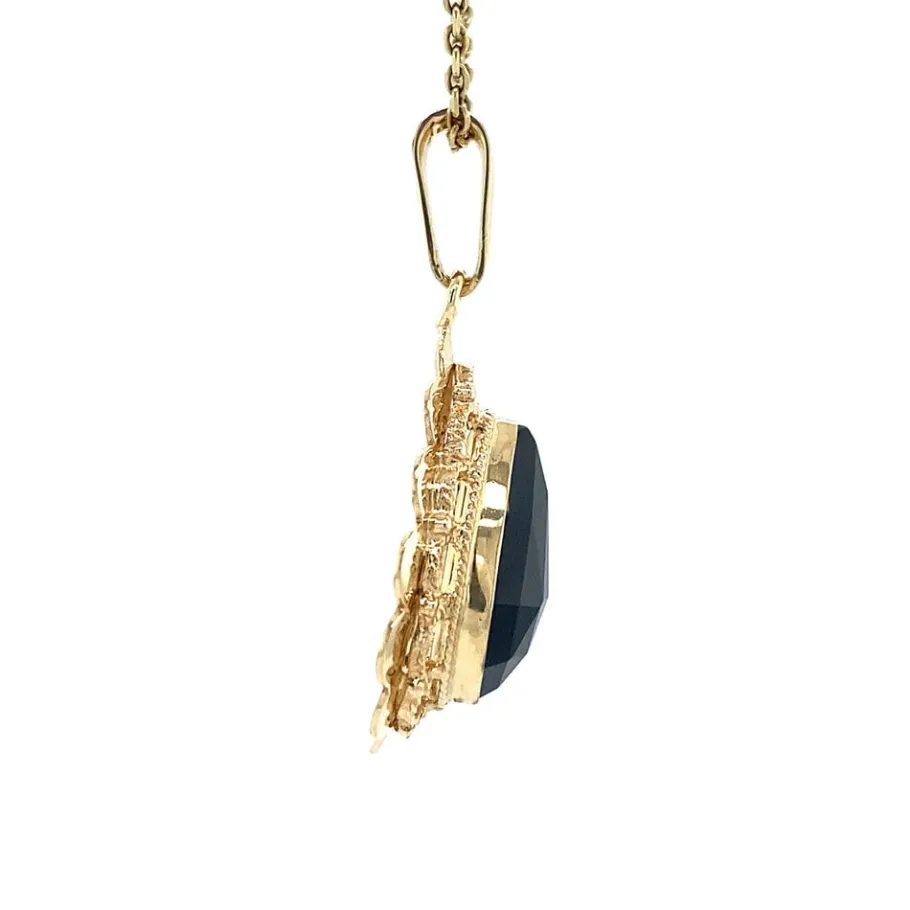 gold_pendant_with_garnet__3-35.webp Gold pendant with garnet 14 krt>Vintage Jewellery Fashion