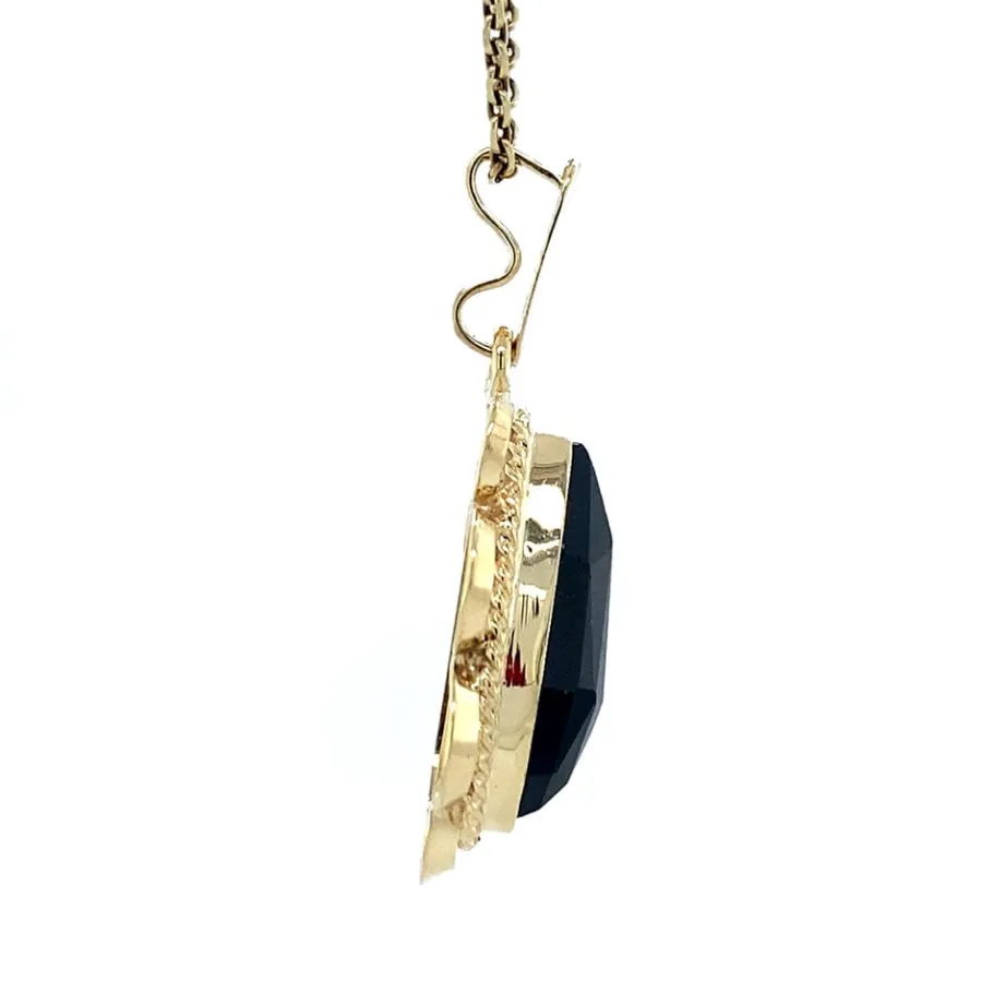 gold_pendant_with_garnet__3-37.webp Gold pendant with garnet 14 krt>Vintage Jewellery Online