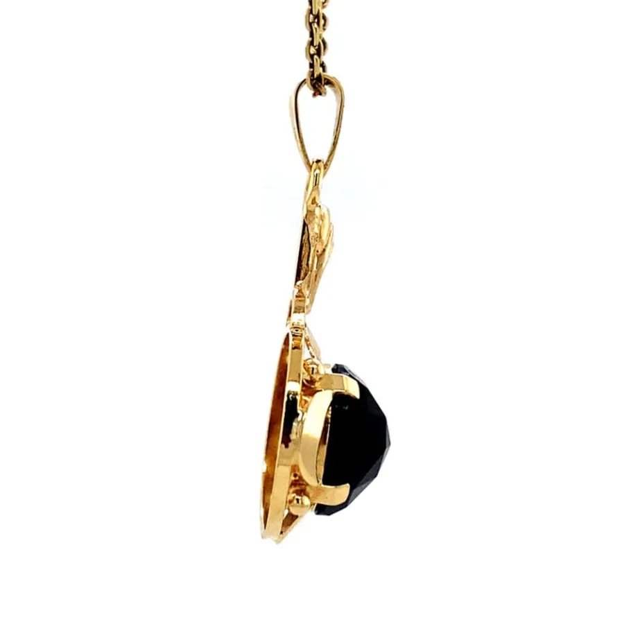 gold_pendant_with_garnet__3-6.webp Gold pendant with garnet 14 krt>Vintage Jewellery Sale
