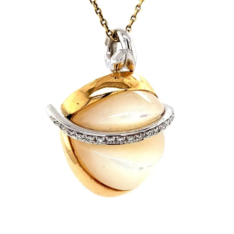 gold_pendant_with_mother__2.webp Gold pendant with mother of pearl and diamond 18 krt>Vintage Jewellery Best