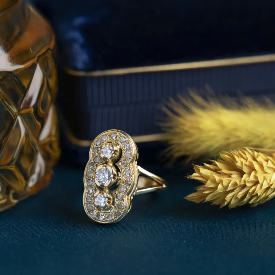 Gold princess ring with diamonds 18 krt>Vintage Jewellery Fashion