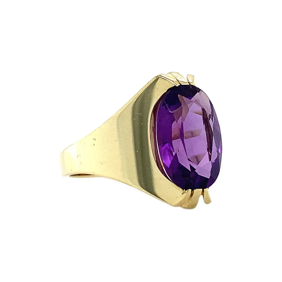 gold_ring_with_amethyst___2-3.webp Gold ring with amethyst 14 krt>Vintage Jewellery Hot