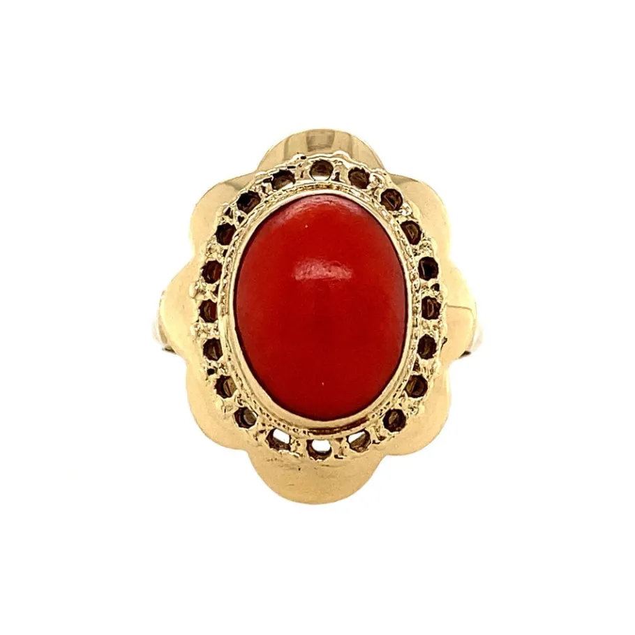 Gold ring with blood coral 14 krt>Vintage Jewellery Clearance