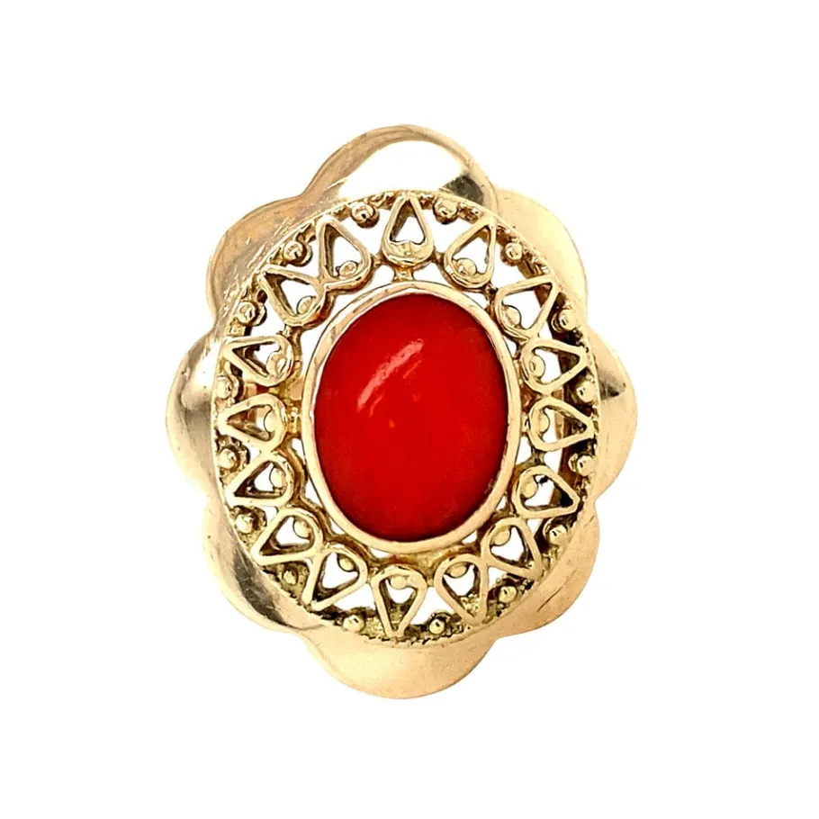 Gold ring with blood coral 14 krt>Vintage Jewellery Fashion