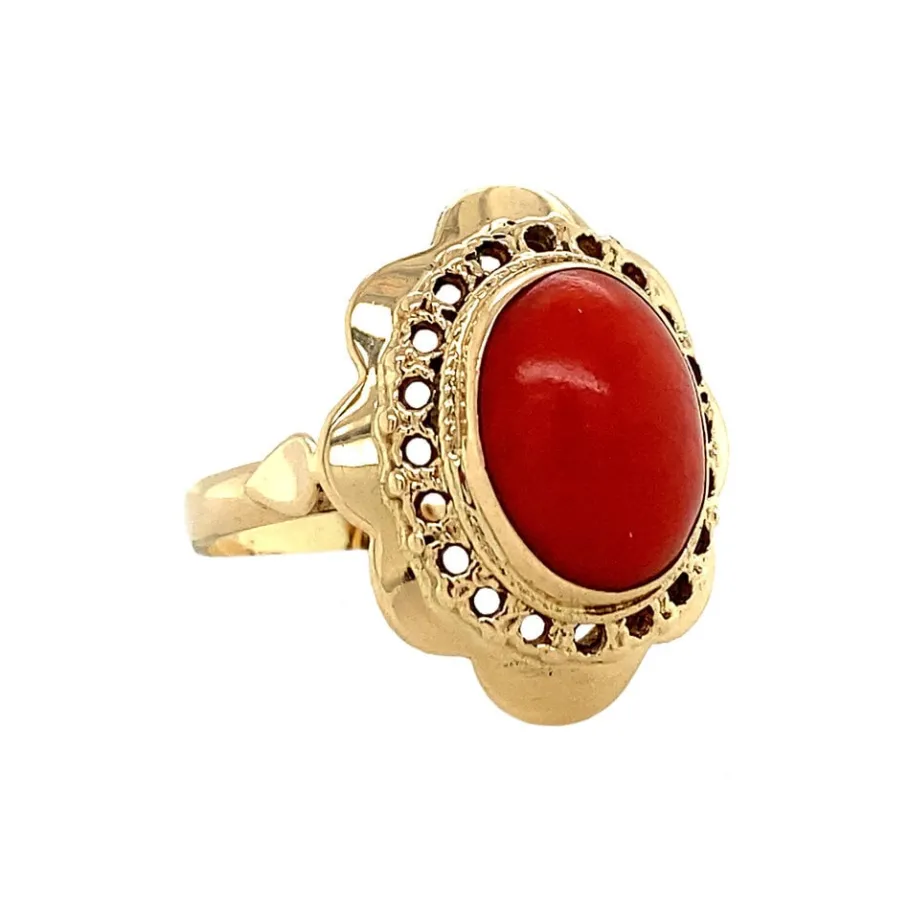 gold_ring_with_blood_cora_2-19.webp Gold ring with blood coral 14 krt>Vintage Jewellery Clearance