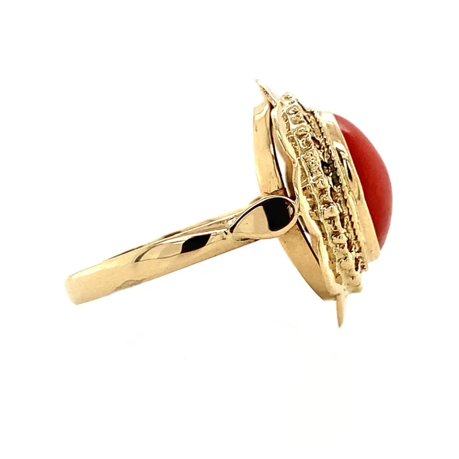 gold_ring_with_blood_cora_3-19.webp Gold ring with blood coral 14 krt>Vintage Jewellery Clearance