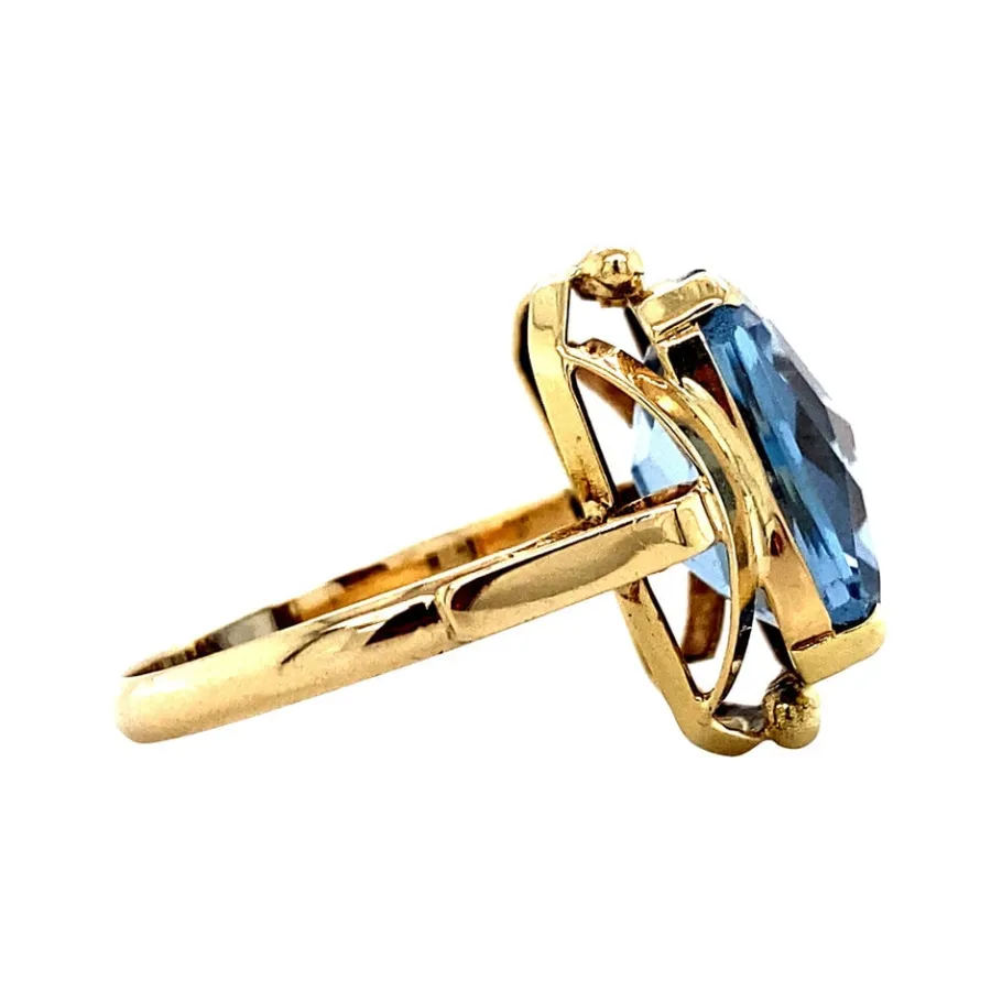 gold_ring_with_blue_spine_3.webp Gold ring with blue spinel 14 krt>Vintage Jewellery Fashion