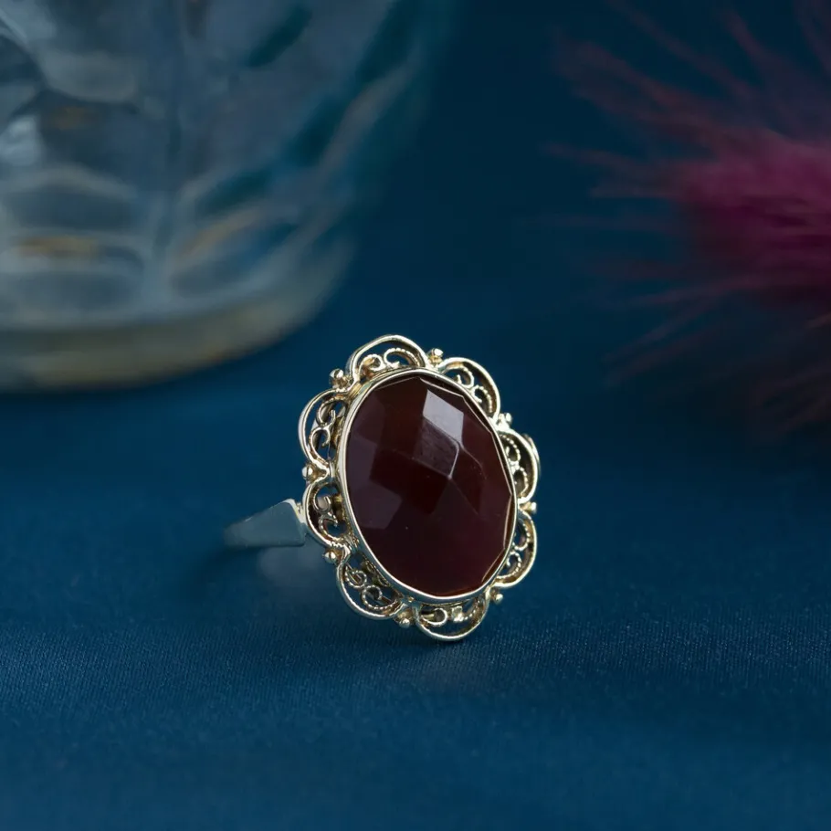 gold_ring_with_carnelian__1-11.webp Gold ring with carnelian 14 krt>Vintage Jewellery Online