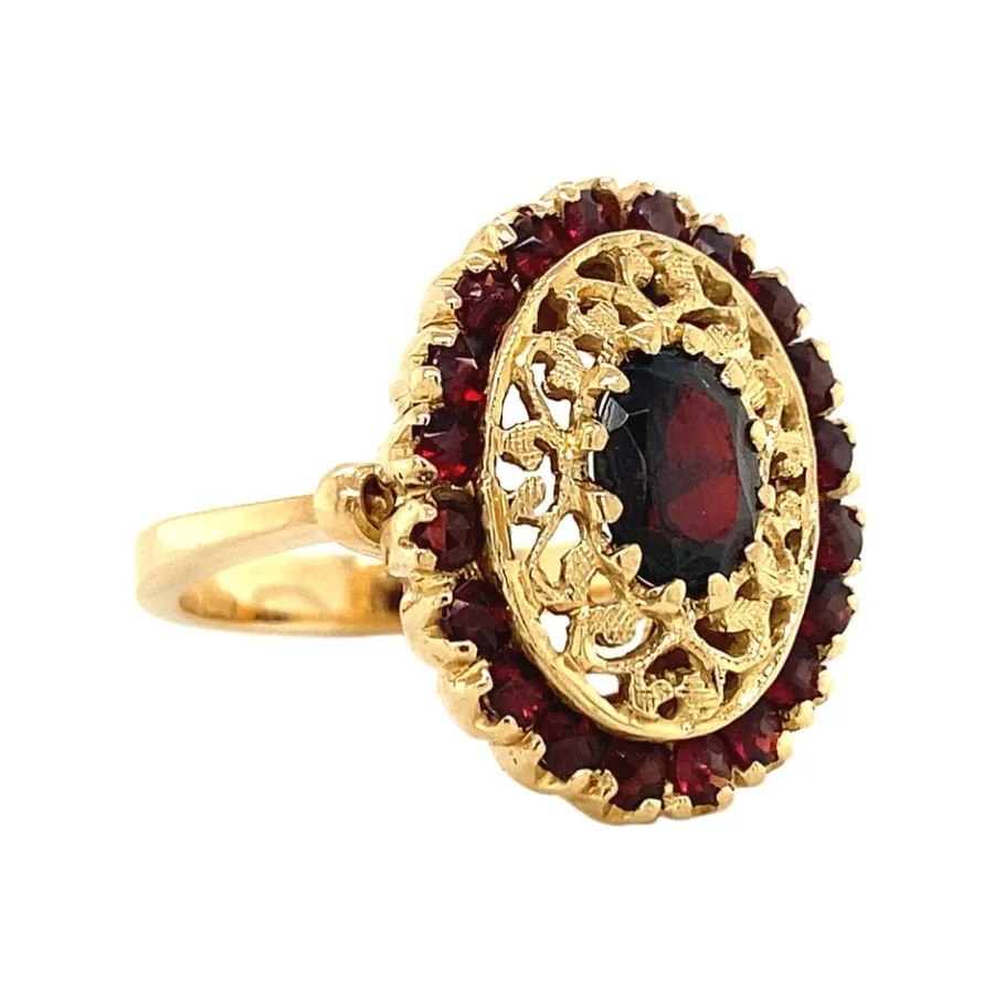 gold_ring_with_garnet__kr_2-9.webp Gold ring with garnet 18 krt>Vintage Jewellery Hot
