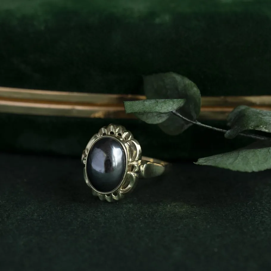 Gold ring with haematite 14 krt>Vintage Jewellery Online
