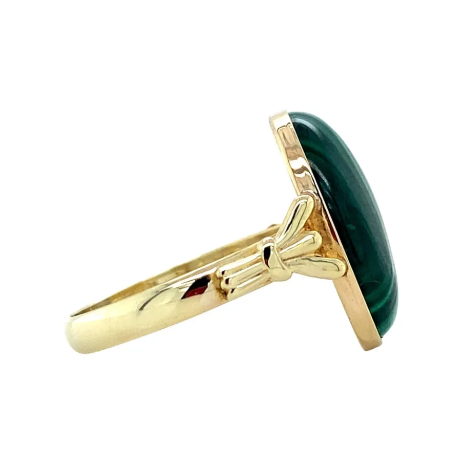 gold_ring_with_malachite__3.webp Gold ring with malachite 14 krt>Vintage Jewellery Fashion