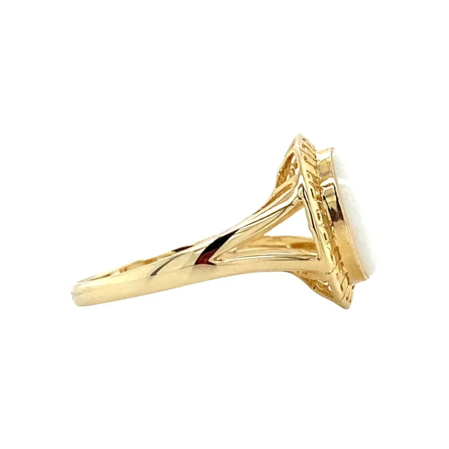 gold_ring_with_opal__krt_3.webp Gold ring with opal 14 krt>Vintage Jewellery Clearance