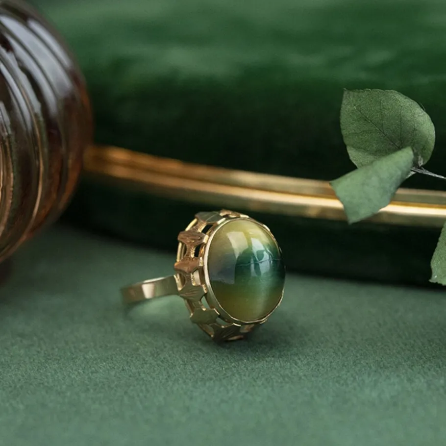 Gold ring with quartz 18 krt>Vintage Jewellery Best