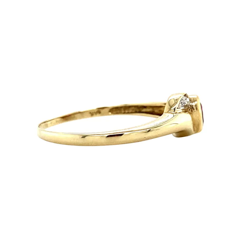 gold_ring_with_ruby_and_d_3.webp Gold ring with ruby and diamond 14 krt>Vintage Jewellery Sale