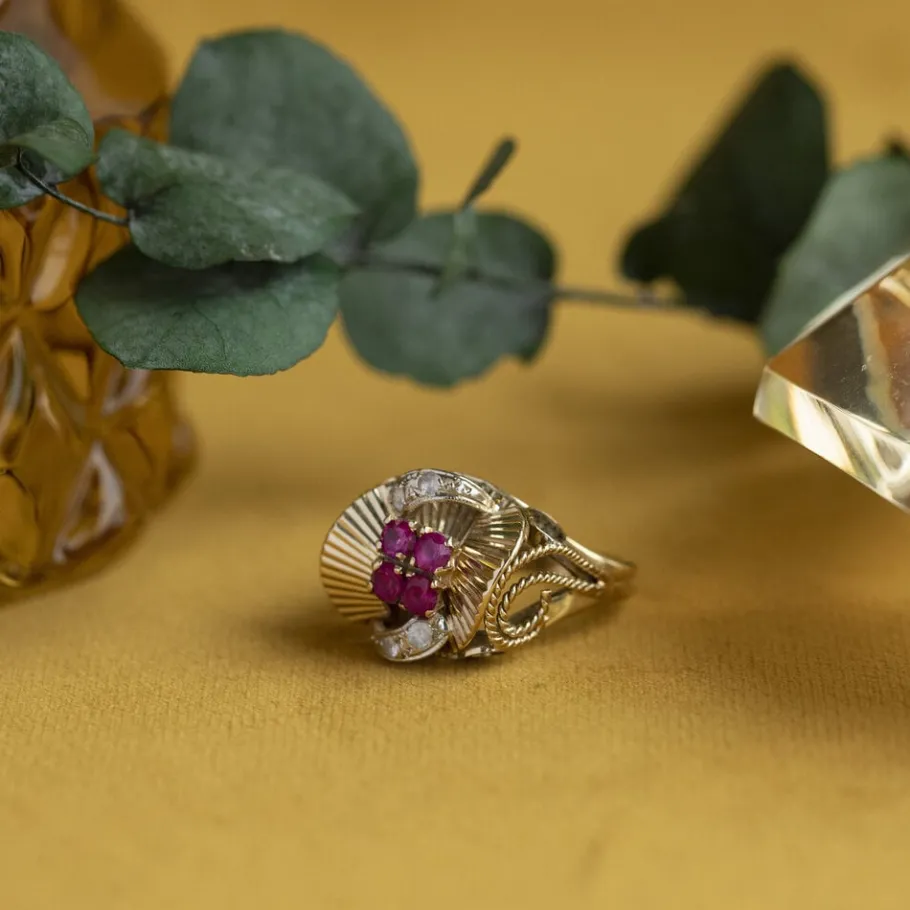 Gold ring with ruby and zirconia 14 krt>Vintage Jewellery Discount