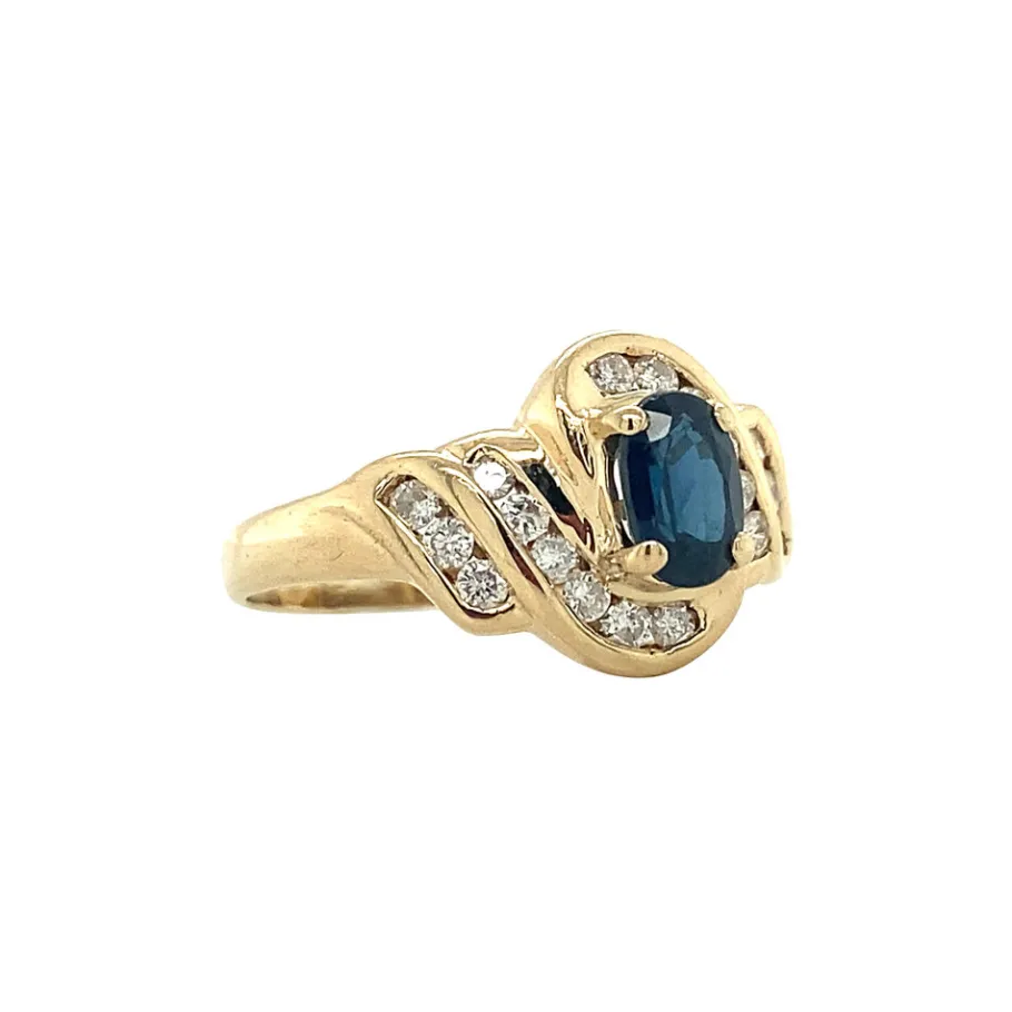 gold_ring_with_sapphire_a_2-8.webp Gold ring with sapphire and diamond 14 krt>Vintage Jewellery Hot