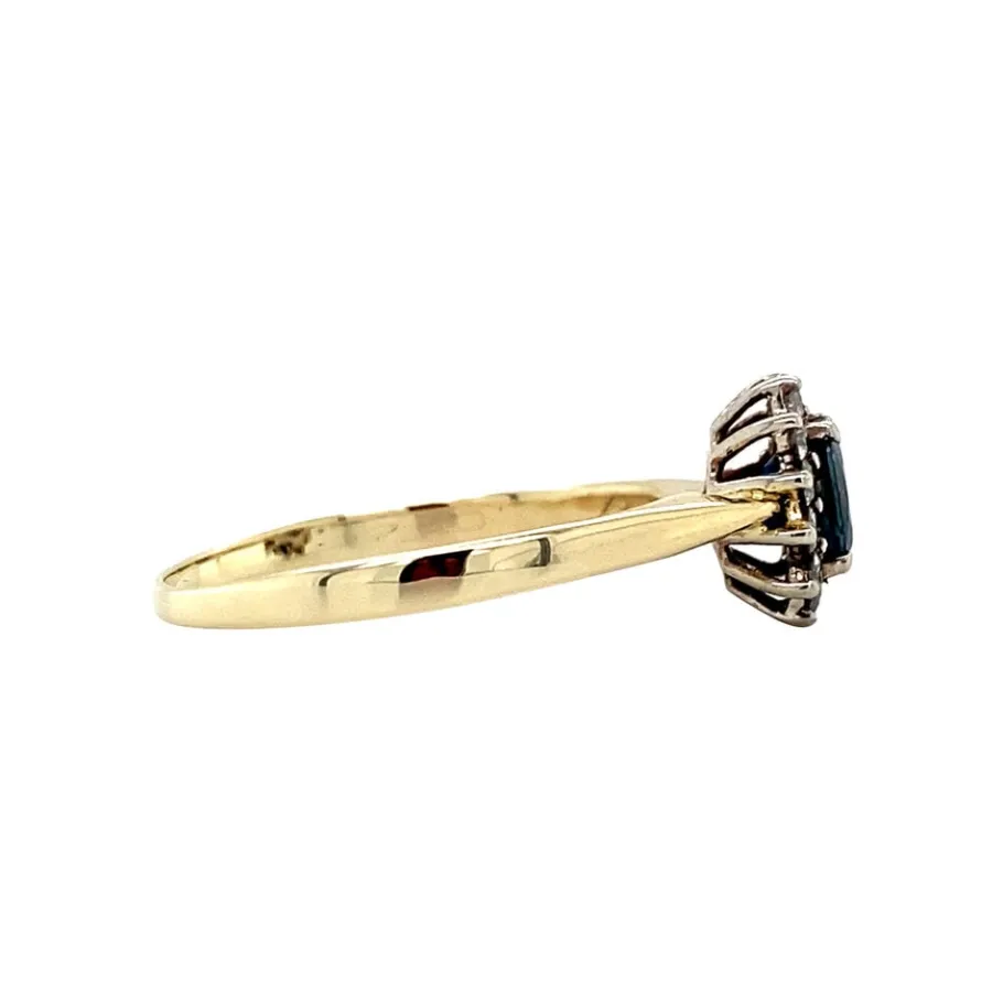 gold_ring_with_sapphire_a_3-13.webp Gold ring with sapphire and diamond 14 krt>Vintage Jewellery Clearance