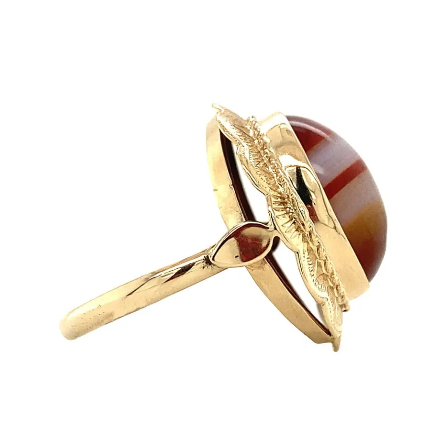 gold_ring_with_stripe_aga_3-2.webp Gold ring with stripe agate 14 krt>Vintage Jewellery Outlet
