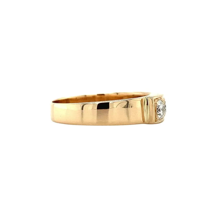 gold_row_ring_with_diamon_3-4.webp Gold row ring with diamonds 14 krt>Vintage Jewellery Sale