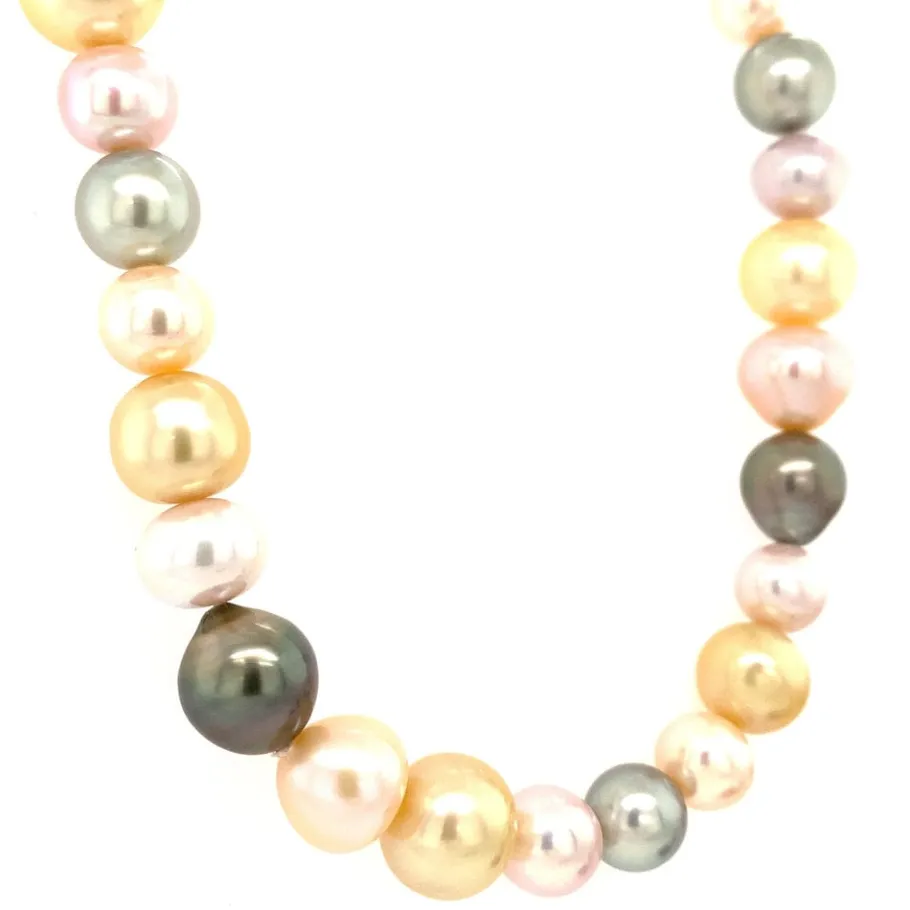 gold_schoeffel_pearl_neck_2.webp Gold schoeffel pearl necklace 18 krt>Vintage Jewellery Fashion