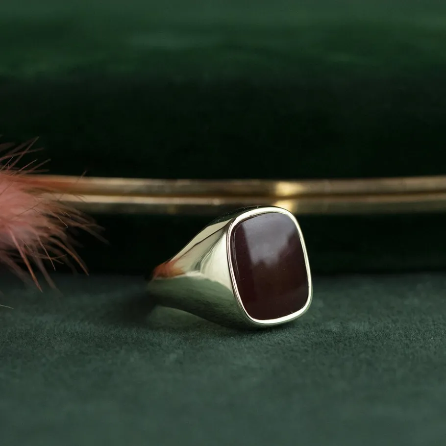 Gold signet ring with carnelian 14 krt>Vintage Jewellery Outlet
