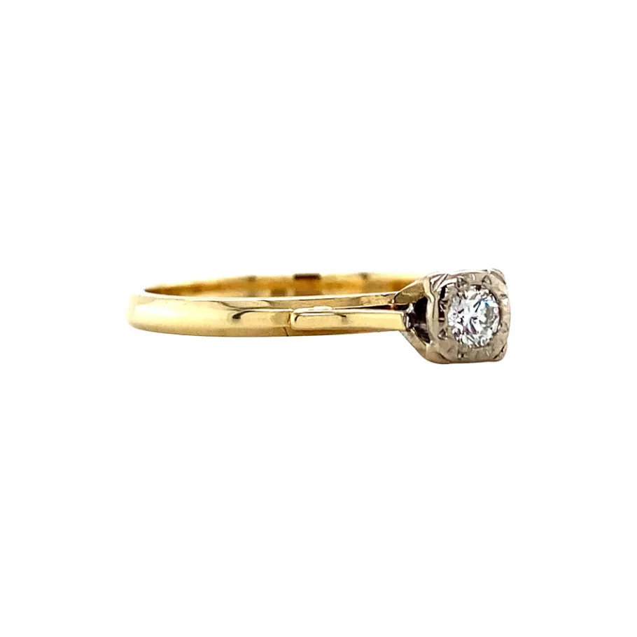 gold_solitaire_ring_with__2.webp Gold solitaire ring with diamonds 14 krt>Vintage Jewellery Discount