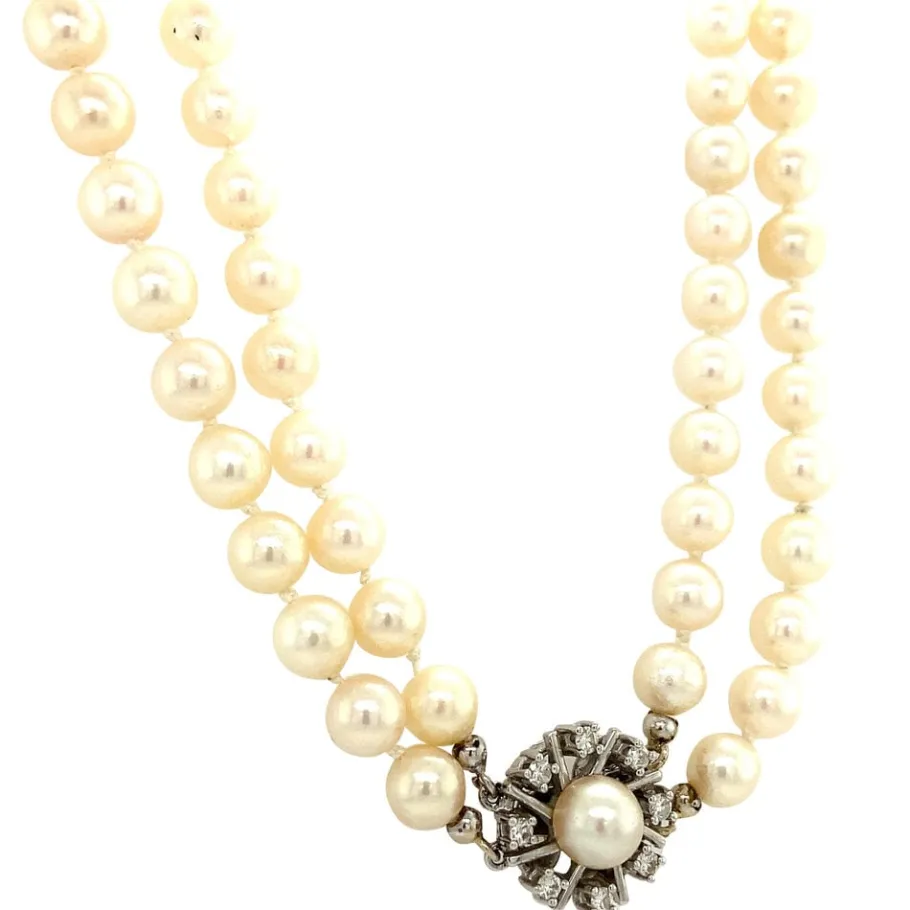 pearl_necklace_with_white_2-1.webp Pearl necklace with white gold diamond clasp 14 krt>Vintage Jewellery New