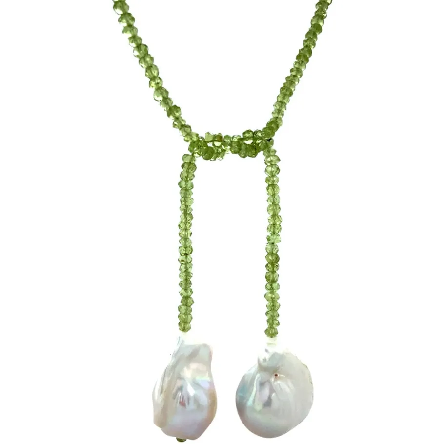 peridote_necklace_with_pe_2.webp Peridote necklace with pearl>Vintage Jewellery Discount