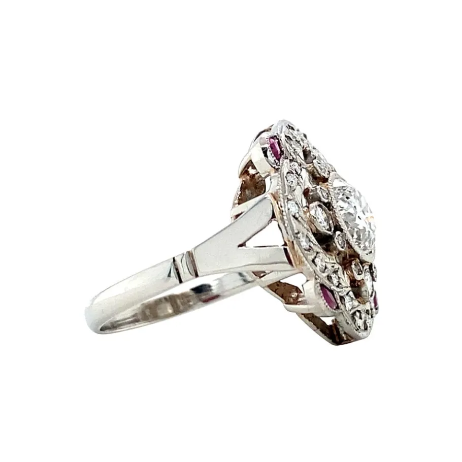 platinum_ring_with_diamon_3.webp Platinum ring with diamond and ruby 900>Vintage Jewellery Outlet