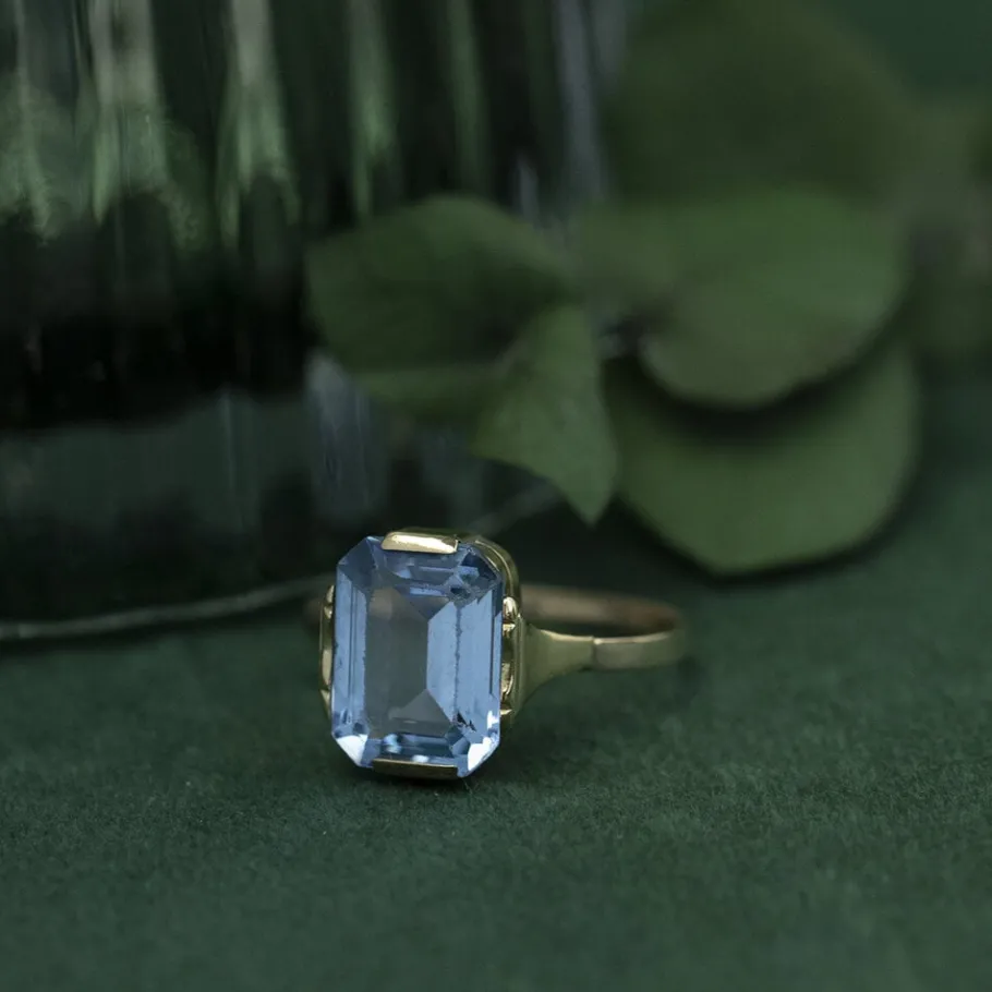 ring_with_blue_spinel__kr_1.webp Ring with blue spinel 12 krt>Vintage Jewellery Online
