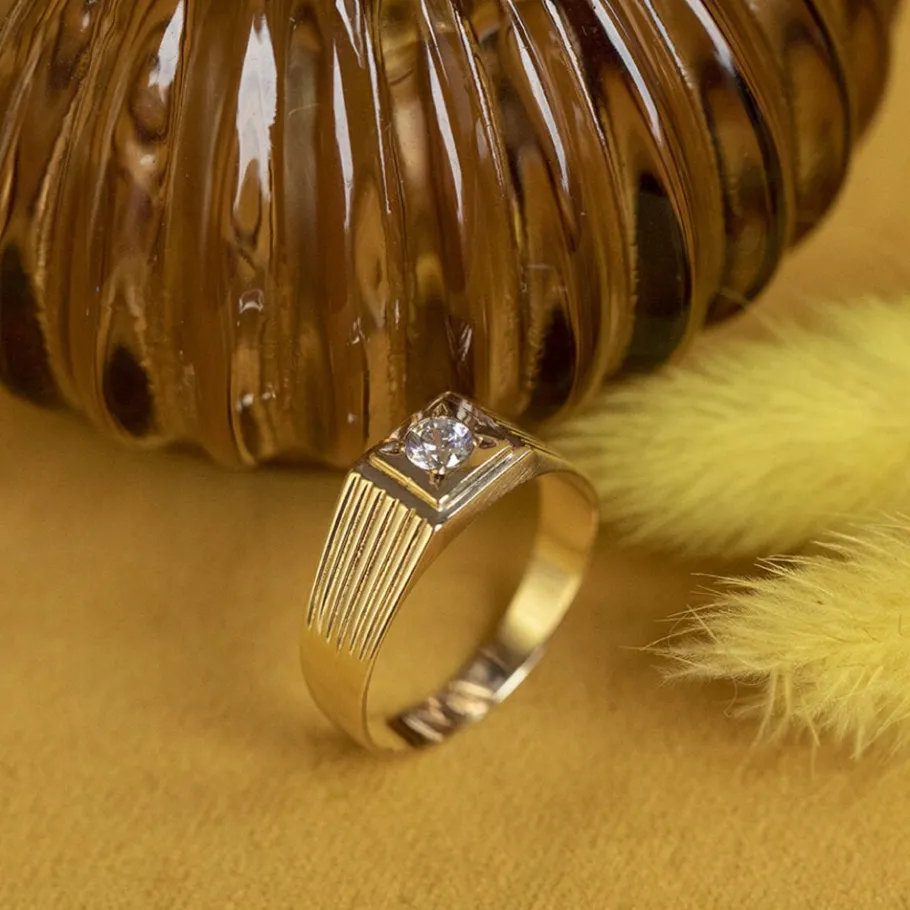 ring_with_zirconia__krt_1.webp Ring with zirconia 12 krt>Vintage Jewellery Discount